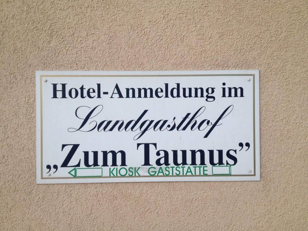 Landgasthof Zum Taunus Hotel Ober-Mörlen Esterno foto